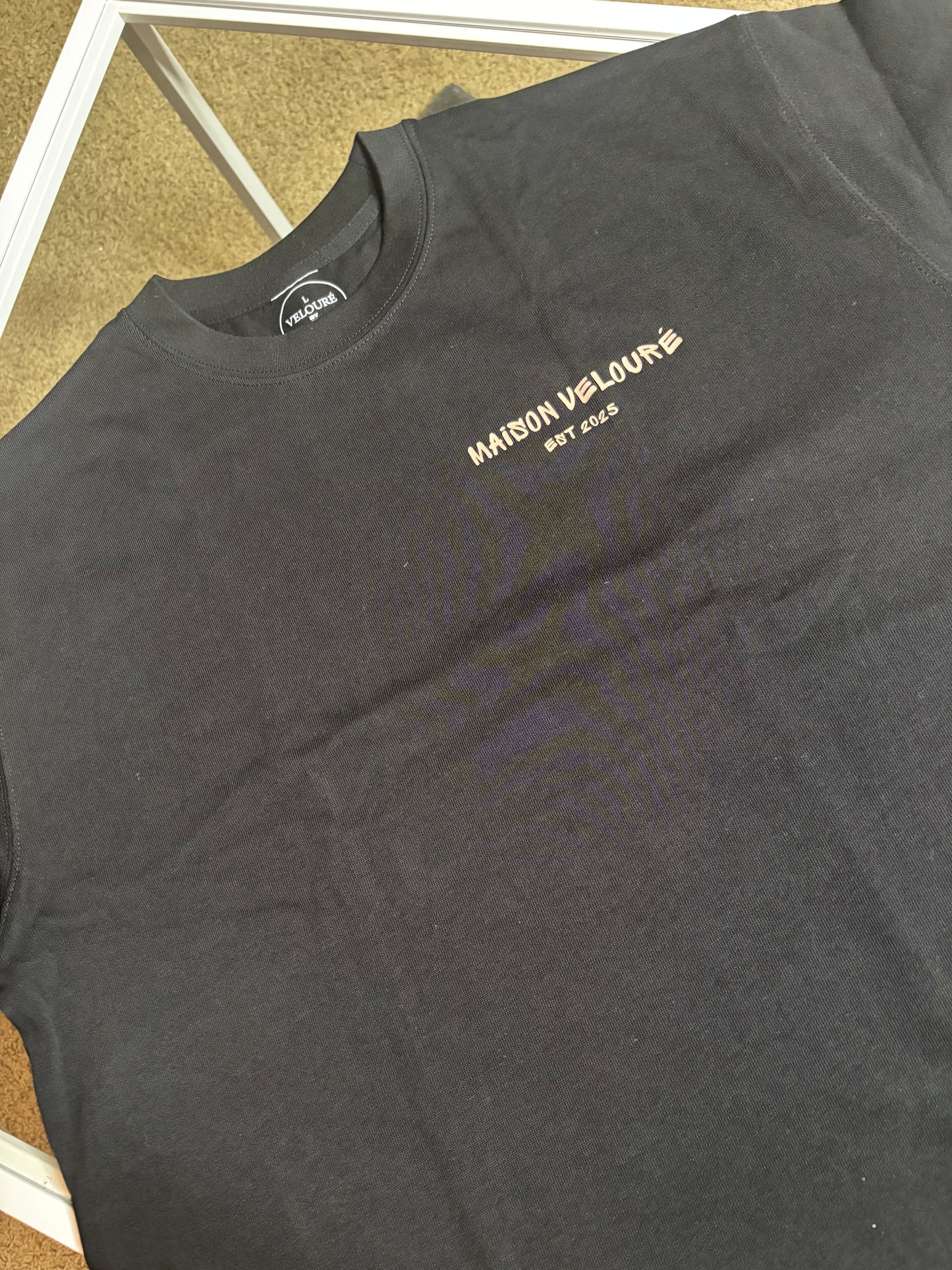 MAISON VELOURE SIGNATURE TEE
